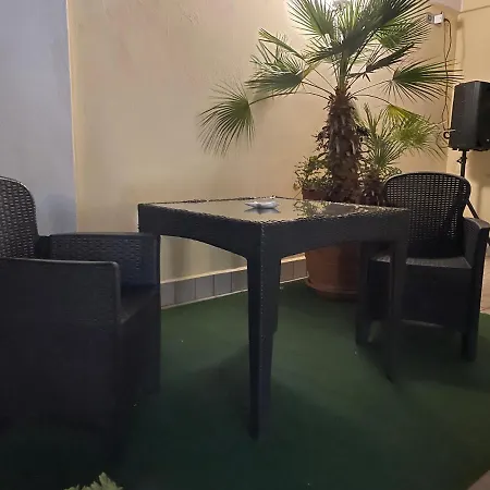La Contessa Hotel