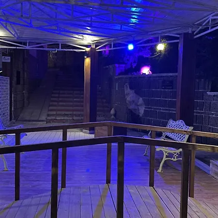 La Contessa Hotel